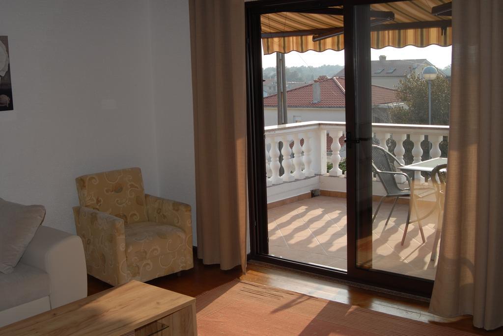 Apartments Karabaic Punat Kültér fotó