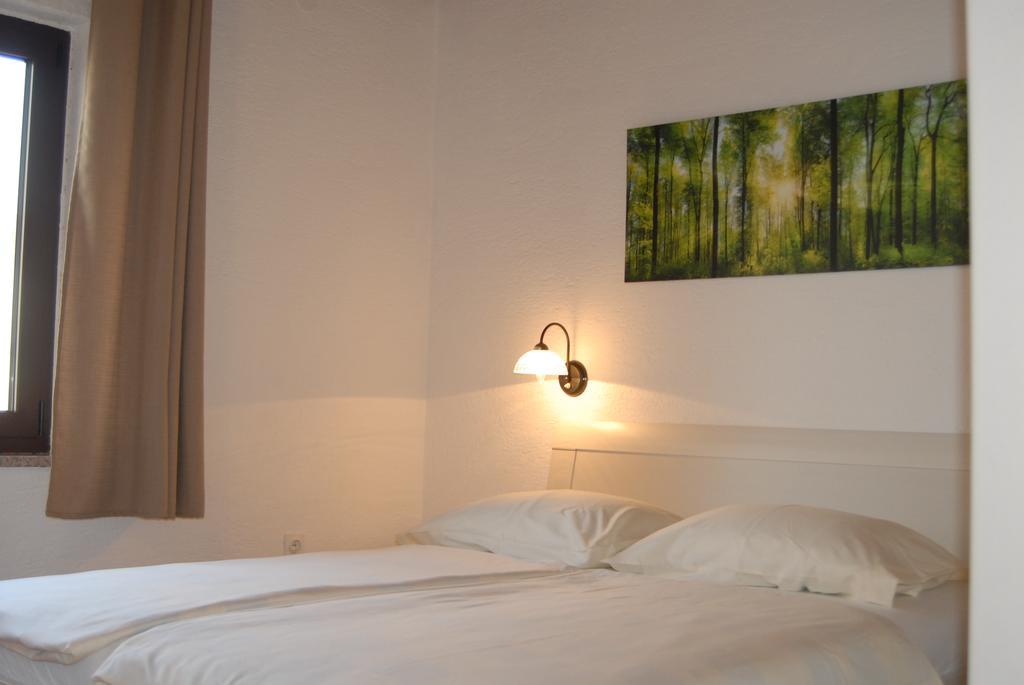 Apartments Karabaic Punat Kültér fotó